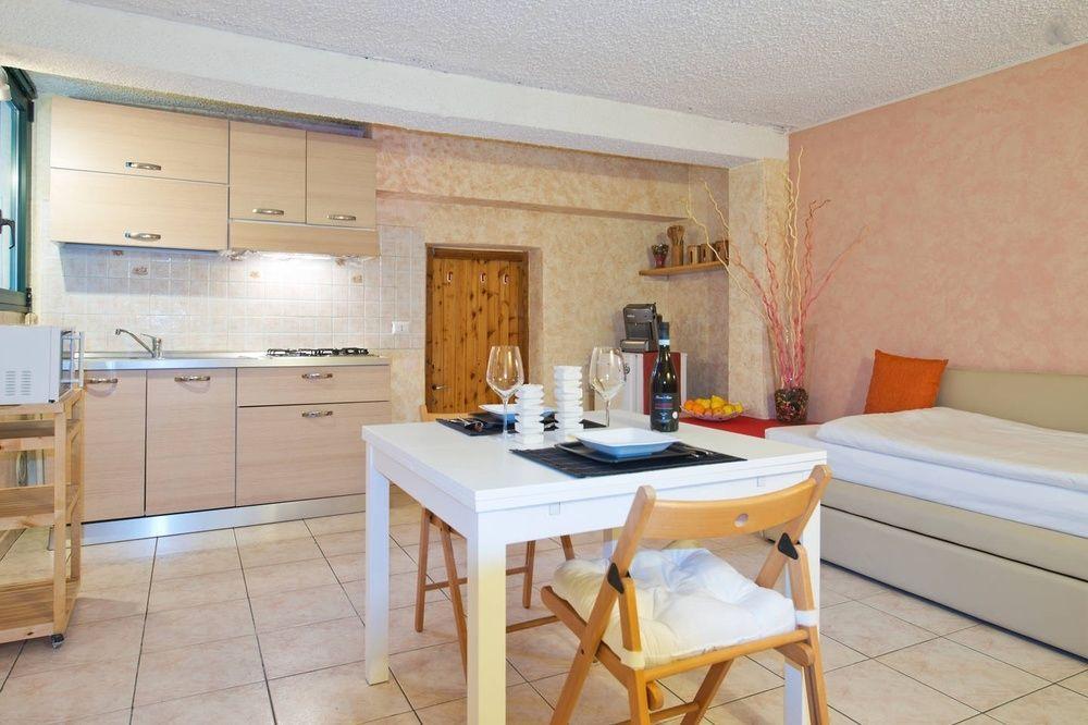 Appartamenti Rho Milano Exteriör bild