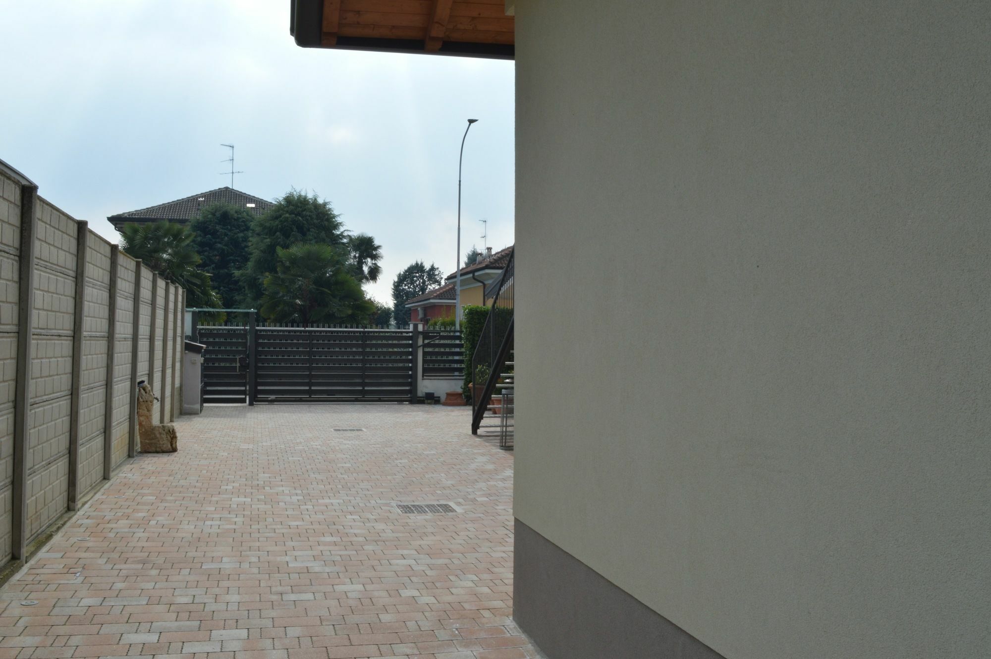 Appartamenti Rho Milano Exteriör bild